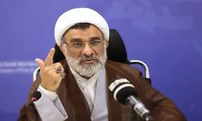 تفرقه‌افکن‌ها مثلا در موضوع مذاکرات، قطعا یا نفوذی هستند یا نادان‌/ ویدئو