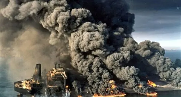 مشکل بزرگ دونالد در جنوب/ این سلاح ایران، شاه جنوب است/ ترامپ می تواند بر خارک تسلط یابد؟