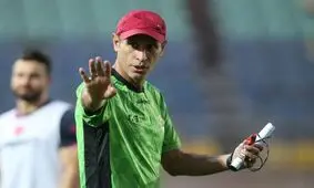 گل‌محمدی: باشگاه پرسپولیس برای مهاجم خوب باید هزینه کند/ منشا را راحت از دست دادیم 

