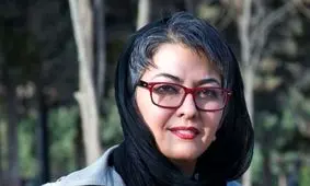 زیبایی آناهیتا همتی در 19 سالگی