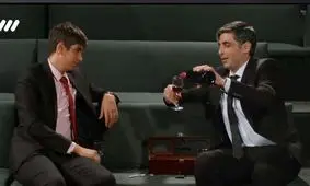 آقای جبلی! سرو مشروب هم نتوانست صداوسیما را پرمخاطب کند؟