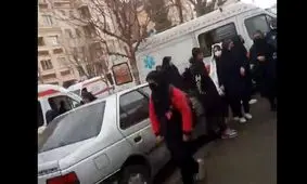 مسمومیت دانش آموزان مدرسه دخترانه احمد فاتحی در اسلام آباد کرج/ ویدئو