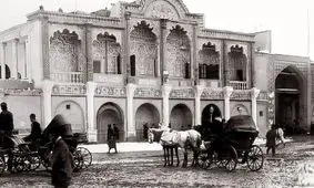 سفر در زمان؛ تصویری قدیمی از کارمندان بانک شاهی