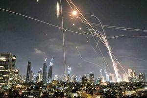 آمریکا برای هر موشک ایرانی ۱۰ برابر خرج کرد