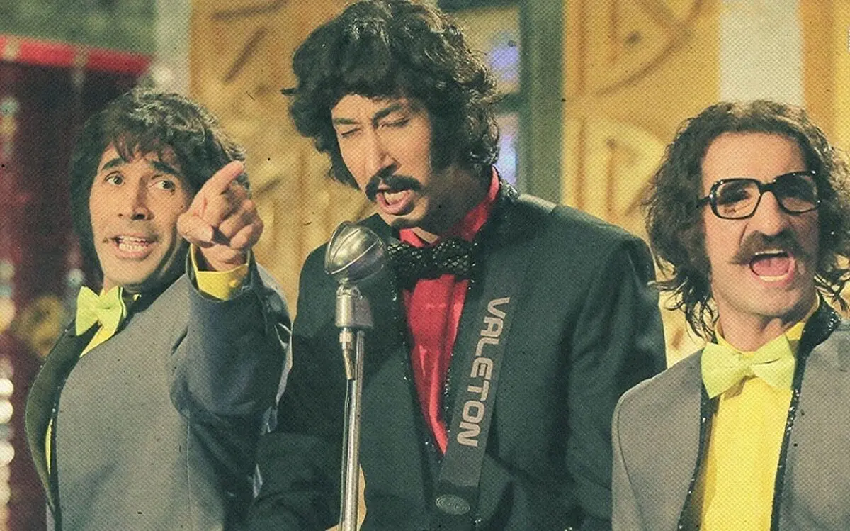 نقد و بررسی فیلم رکوردشکن گیشه‌ها؛ فرمول ساده فیلم فسیل

