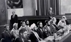 پاسخ سایت «روحانی» به ادعایی علیه وی مبنی بر اصرار روحانی برای بخشیدن اروندرود به صدام/ نقد دروغ‌های «یک ورشکسته ناپایدار» درباره مذاکرات قطعنامه ۵۹۸