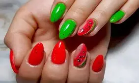  ناخن هایی با شکل هندوانه برای طراحی شب یلدا/ عکس
