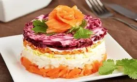 سالاد لبو و انار قالبی