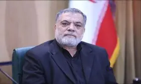  آمریکا به دنبال گسترش جنگ از جنوب به منطقه غرب و مرکز کشور است/ ممکن است کانال سوئز بر اثر موشک‌های سرگردان ناامن شود/ زدن 2 لایه از سران آمریکا و اسرائیل در نقطه‌ای از جهان حق مسلم ماست/ دنیا شاهد اضمحلال و فروپاشی امپراتوری غرب خواهد بود