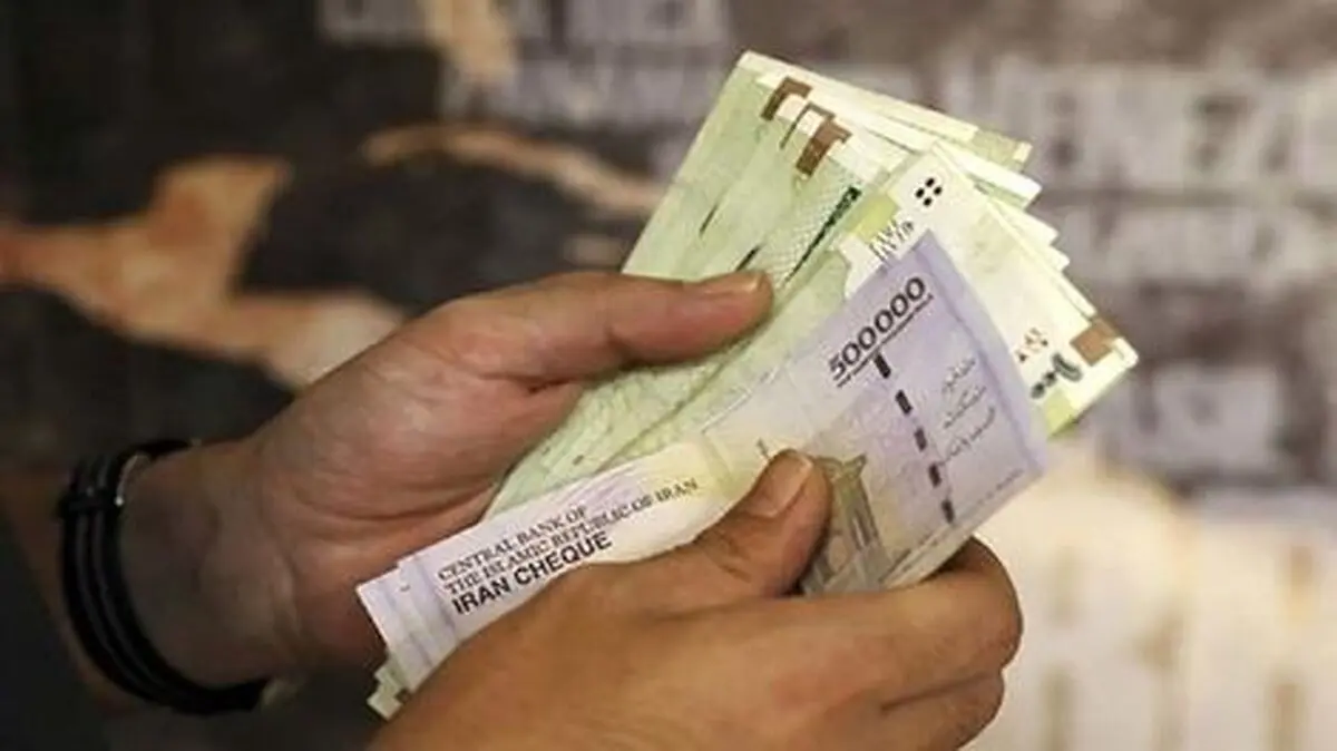 قول دولت برای اعمال افزایش حقوق از آذر ماه