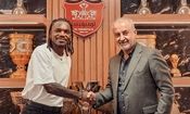بیفوما، بازیکن پرسپولیس: به ایران برمی‌گردم اما زمانش را نمی‌دانم/ جنگ تمام شده است و برادرهایم آنجا هستند و به زندگی عادی برگشته‌اند