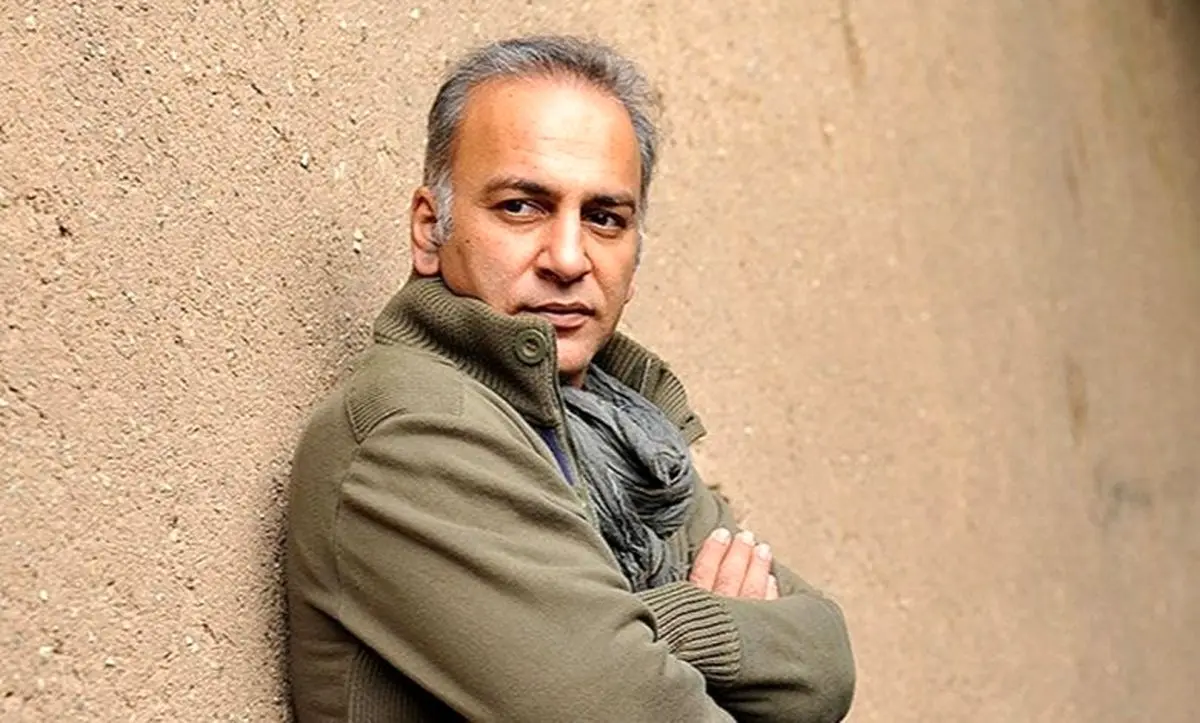 واکنش حمیدرضا آذرنگ به پیامک دعوتِ جشنواره تئاتر فجر 