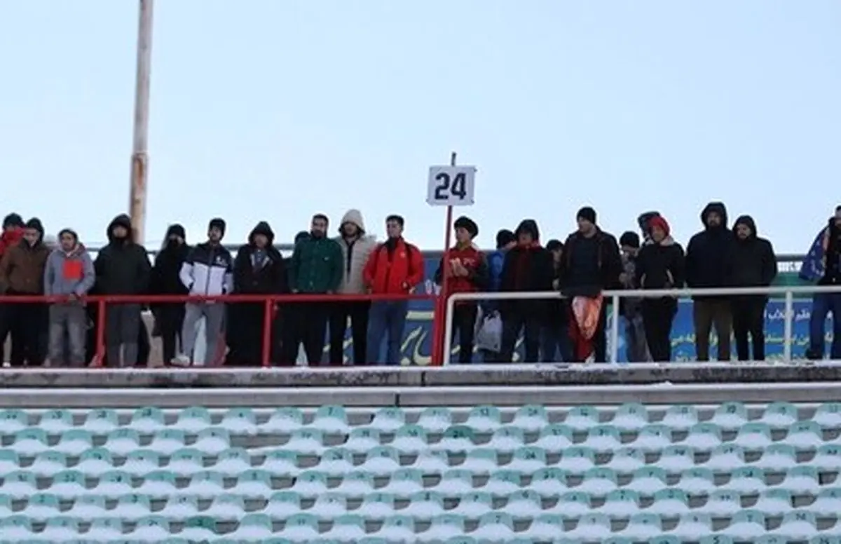 نتایج ۳ دیدار لیگ برتر فوتبال ایران/ گل‌گهر برد و چادرملو مساوی کرد

