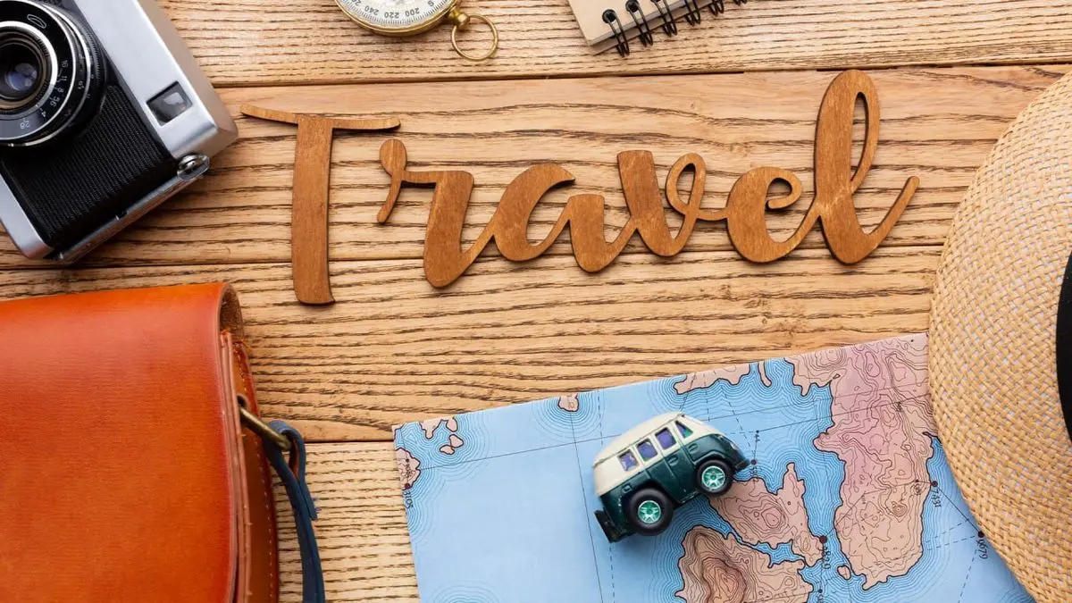 نظر کاربران پلتفرمهای گردشگری: کدام پلتفرم انتخاب کاربران است؟ مزایای رقابتی چیست؟