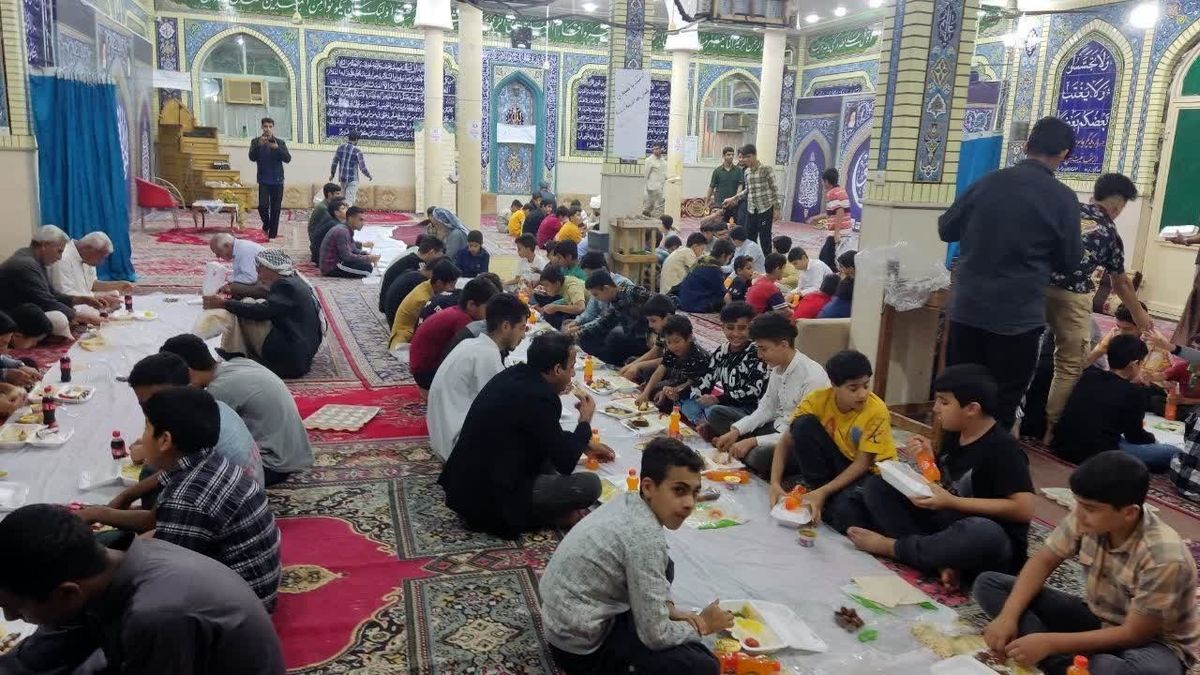برگزاری محفل انس با قران در کوت عبدالله شهرستان کارون به همت فولاد اکسین