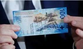 سقوط دلار در برابر یورو