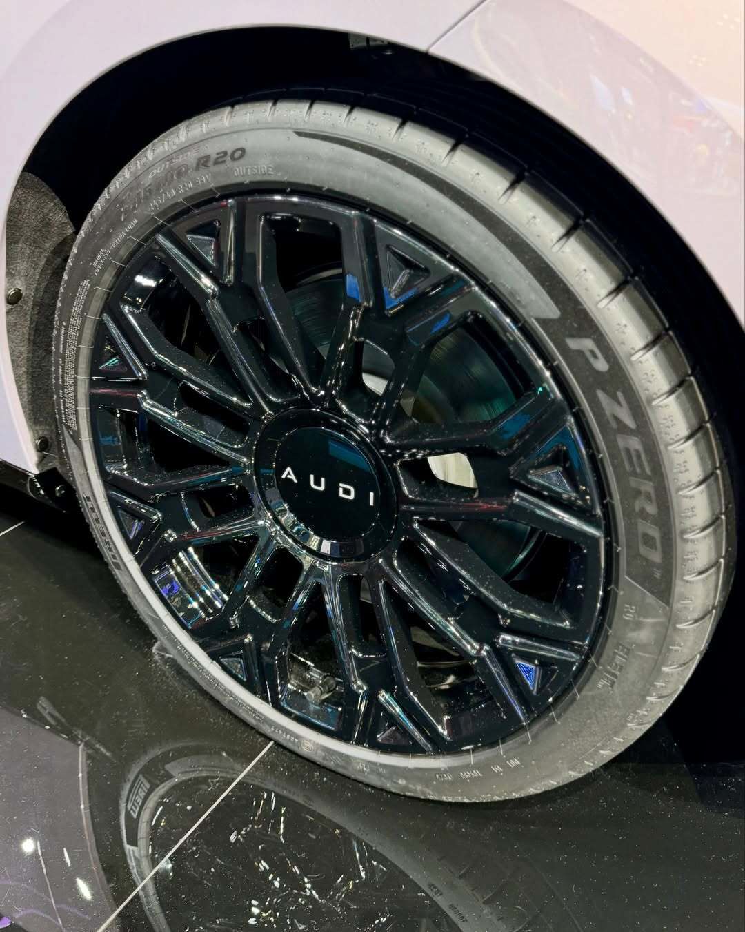AUDI E5 Sportback EV