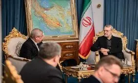قدردانی لاریجانی از مواضع روسیه در دیدار با نماینده پوتین