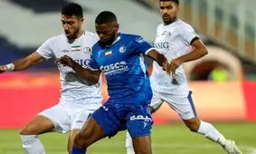 یامگا از استقلال ۸۰۰ هزار دلار می‌گیرد

