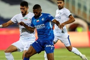 یامگا از استقلال ۸۰۰ هزار دلار میگیرد