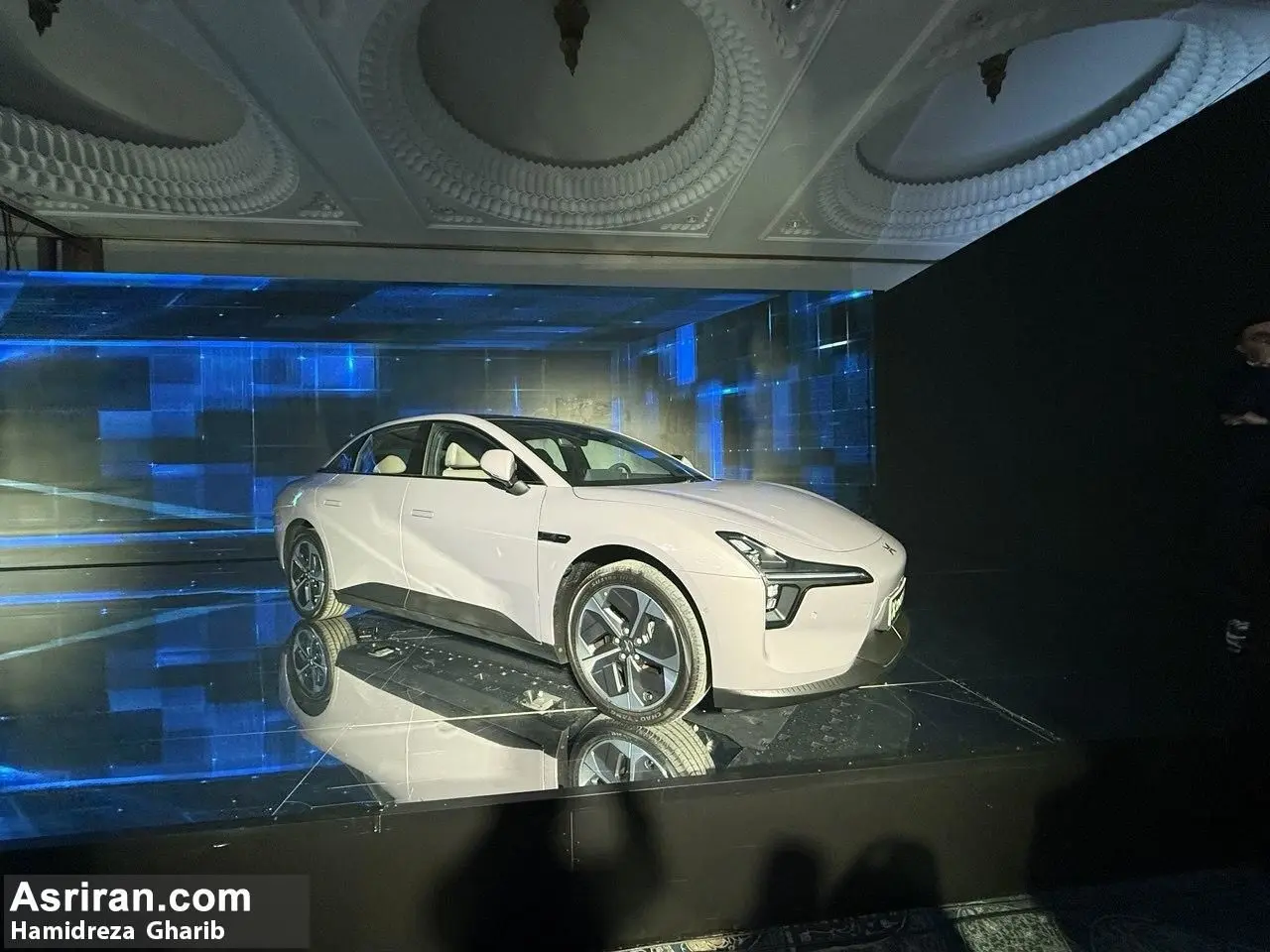 رونمایی سه خودرو G9، مونا M03 و G6 توسط ایکس موتورز در تهران/ غول های فناوری به ایران آمدند (+عکس و مشخصات خودرو)