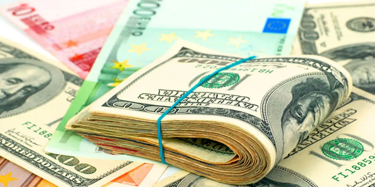 قیمت دلار در صرافی‌های بانکی، امروز ۷ دی ۱۴۰۰ 