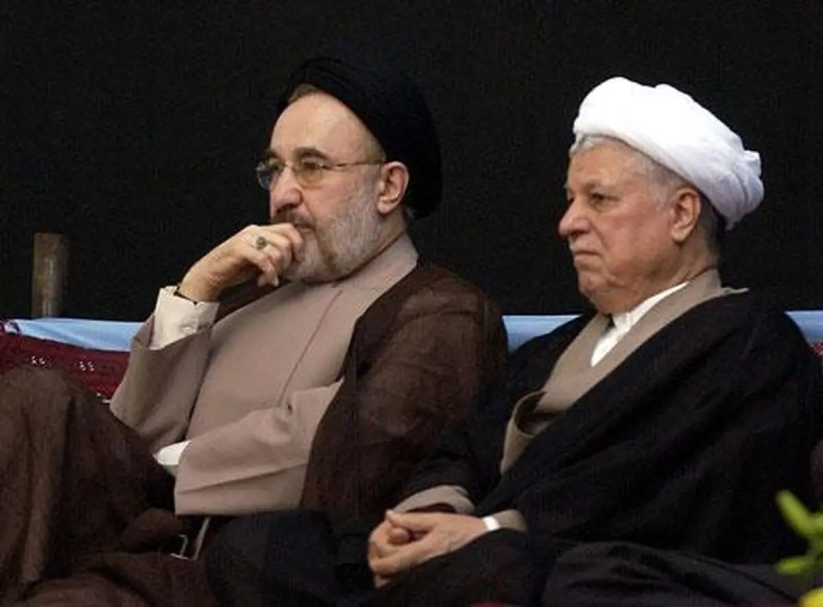 خاتمی: در دانشگاه افراطیون چپ را کوبیدم و ناراحتشان کردم، به رهبرى گفتم، ایشان هم افراطیون راست را محکوم کنند؛ نپذیرفتند