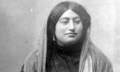 سفر به عصر قاجار؛ از «ژست خواهرزن احمدشاه» تا «سوفیا خانم با لباس عروسی»