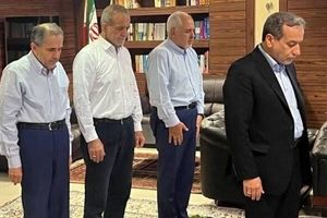 تناقض تحریم‌ها: چرا غرب دیپلماسی را با جنگ جایگزین می‌کند؟ |  تعهد بدون حقوق، دیپلماسی بدون اعتماد؛ ایران چه مسیری را پیش خواهد گرفت؟