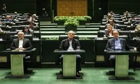 جلسه غیرعلنی مجلس با رئیس‌جمهور درباره نوسانات بازار ارز

