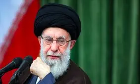 رسانه‌ی شعر باید انتقال دهنده پیام «دین و اخلاق»، «تمدن» و«ایرانی‌گری» باشد