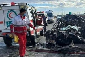 5 کشته در تصادف هولناک تریلی با پژو 405 در جاده چناران