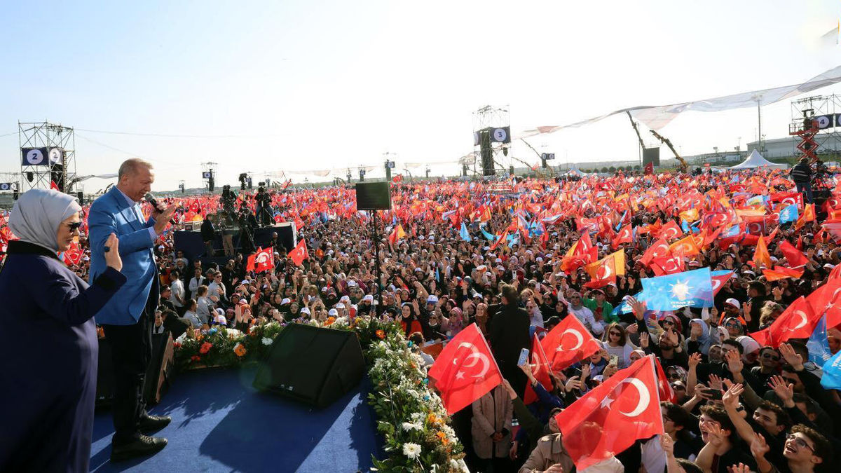 پرجمعیت نشان دادن طرفداران اردوغان در افتتاح یک مسجد، لو رفت/ ویدئو