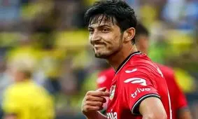 سردار آزمون در  کنار خمزه چیمایف