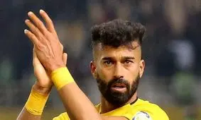 بدل رامین رضاییان در استادیوم شهر قدس