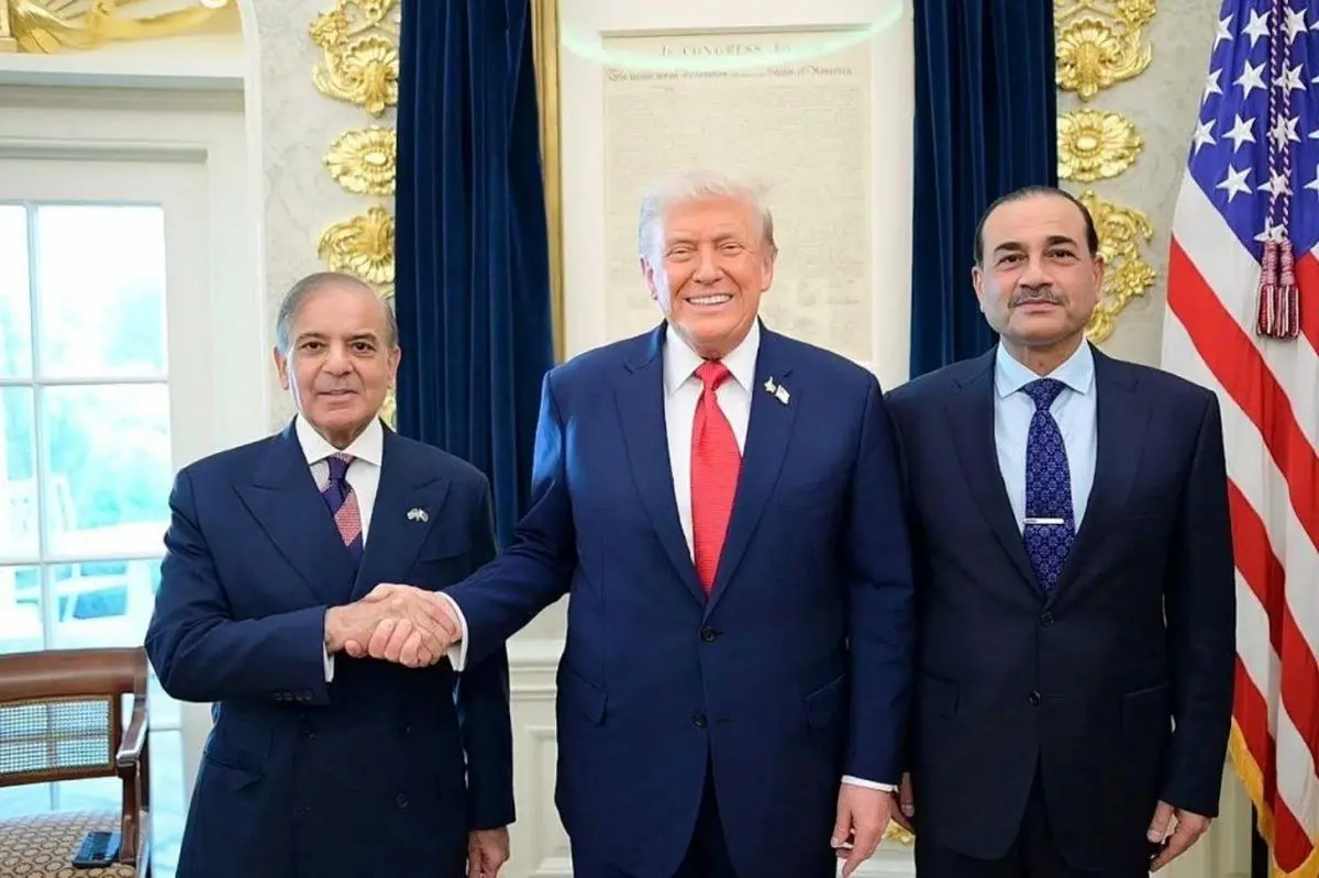 تشکر متقابل ترامپ و نخست وزیر پاکستان از یکدیگر/ عکس