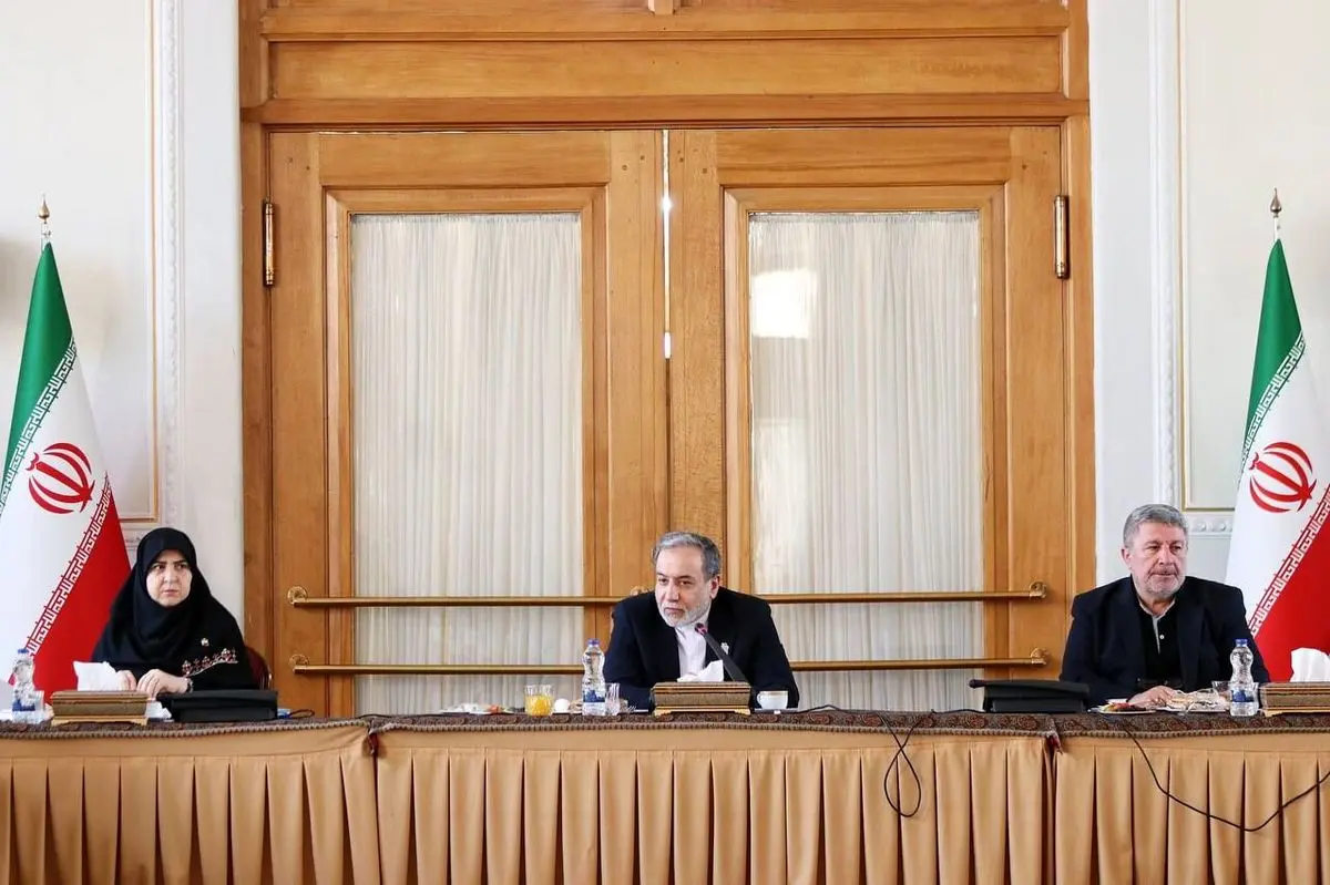عراقچی: نقش رسانه‌ها در ارائه روایت حقیقی از دفاع مقدس ایرانیان کلیدی است

