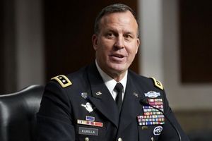 رئیس فرماندهی مرکزی آمریکا: حملاتی را علیه سپاه انجام دادیم

