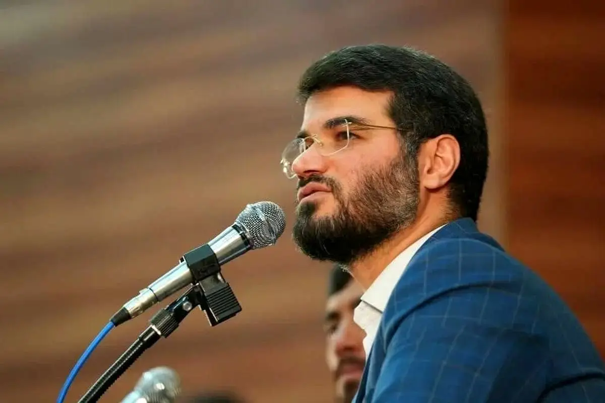 واکنش میثم مطیعی به یادداشت اخیر ظریف: صدای «مردگان سیاسی» صدای اکثریت ملت نیست/ ویدئو