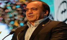 برای اولین بار در تاریخ ایران؛ رونمایی احد عظیم‌زاده از لاکچری‌ترین و بزرگ‌ترین فرش جهان/ ویدئو

