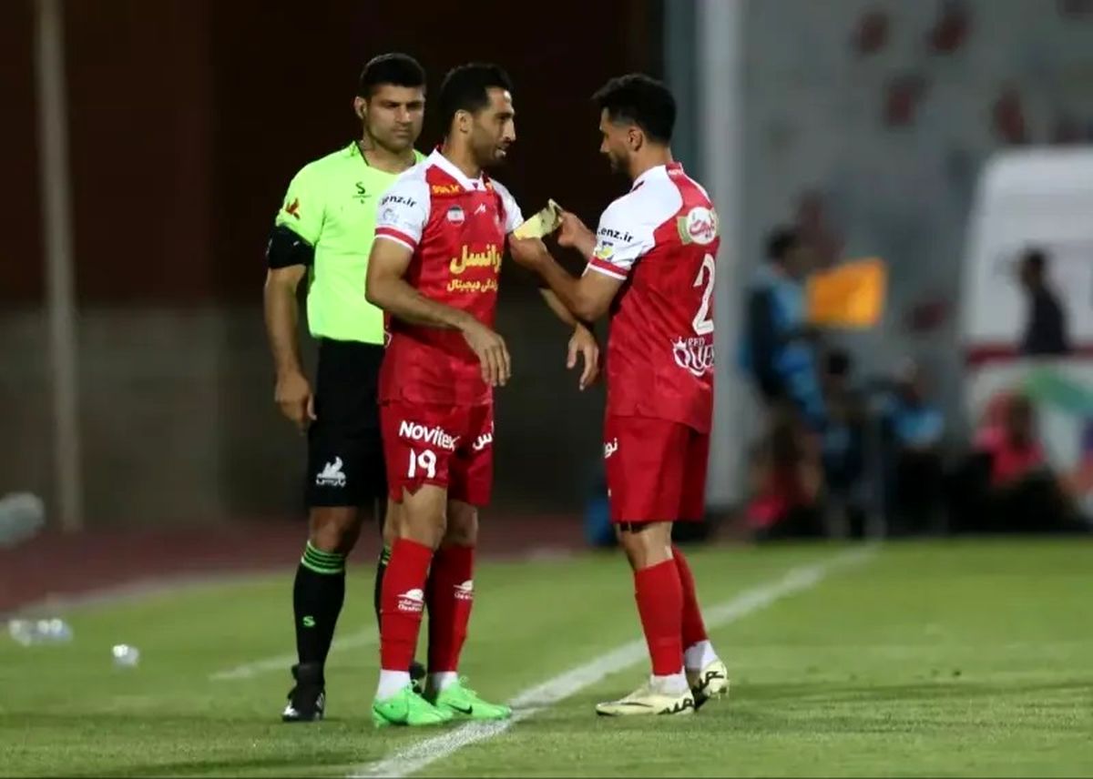  کاپیتان پرسپولیس جدا شد 