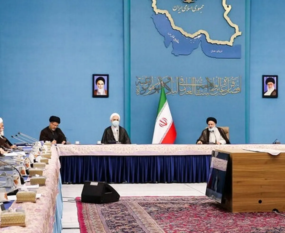  مواجهه با آنچه «بی‌حجابی» نامیده می‌شود باید کاملاً هوشمندانه و واقع‌بینانه باشد/ حجاب به‌هیچ‌وجه مانع دست یافتن به موفقیت‌های علمی، هنری و ورزشی نیست

