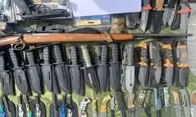 دستگیری فروشنده چاقوهای میلیونی در شمال تهران