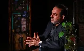 جلوی وزارت بهداشت علیه واکسن شعار می‌دادند/ بدون تعارف چین به‌داد ما رسید