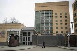 سفارت آمریکا در مسکو نسبت به 