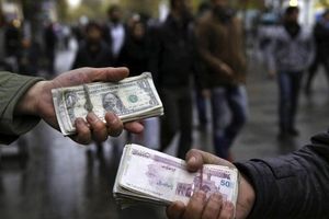 وضعیت روز خاص بازار؛ پیام جدید به بازار ارز رسید / سکه ۷ میلیون ریزش کرد