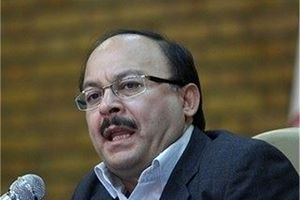 انتقاد زیدآبادی از اظهارات بیژن عبدالکریمی در مذمت دموکراسی/ عبدالکریمی بیش از این در این مسیر پیش نرود چون گام بعدی، دفاع عریان از استبداد و مشروعیت دادن به سرکوب آن است