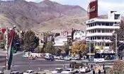 سفر به تهران قدیم؛ نمایی از سرپل تجریش در یک روز برفی؛ سال 1363
