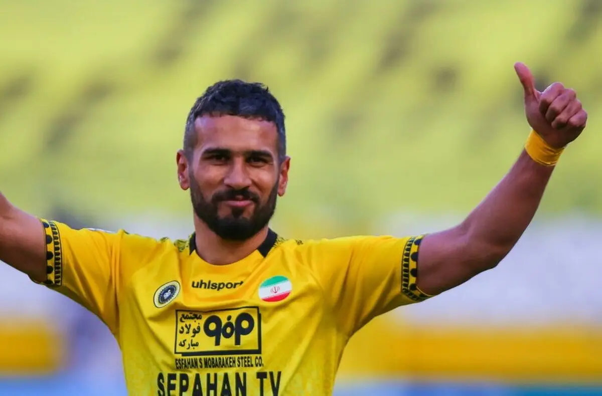 مهاجم سابق استقلال در یک قدمی عقد قرارداد با پرسپولیس

