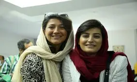 دادنامه نیلوفر حامدی بیش از ۶۰ صفحه و دادنامه الهه محمدی بیش از ۵۰ صفحه است

